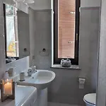 Maison Al Nocino Стреза