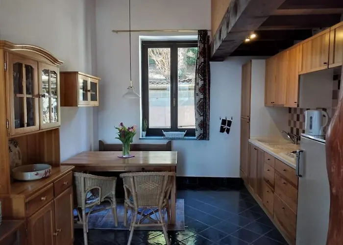 Semesterbostad Maison Al Nocino *