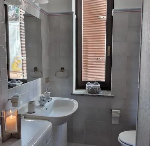 Maison Al Nocino Стреза